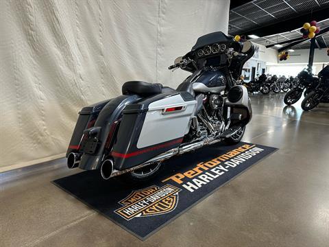 2019 Harley-Davidson CVO™ Street Glide® in Syracuse, New York - Photo 3