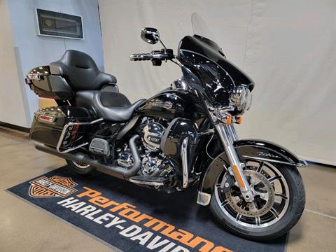 2014 Harley-Davidson Electra Glide® Ultra Classic® in Syracuse, New York - Photo 2