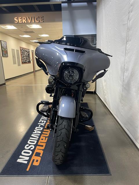 2020 Harley-Davidson CVO™ Street Glide® in Syracuse, New York - Photo 6