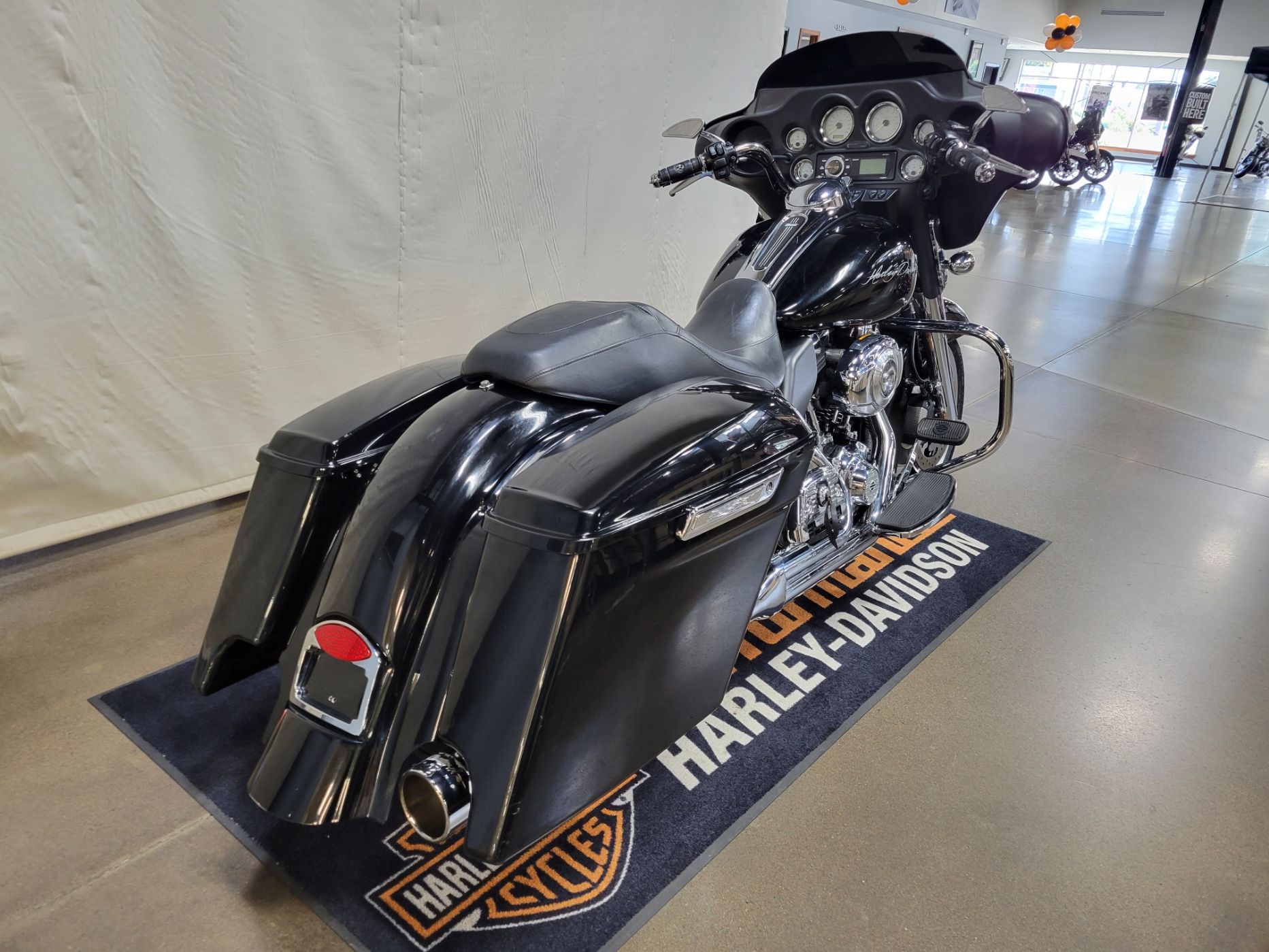 2012 Harley-Davidson Ultra Classic® Electra Glide® in Syracuse, New York - Photo 3