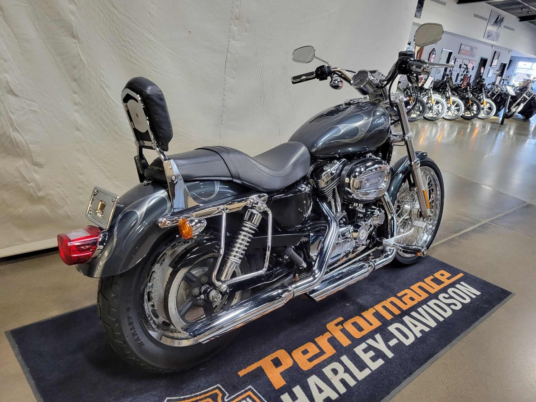 2005 Harley-Davidson Sportster® XL 1200 Custom in Syracuse, New York - Photo 3