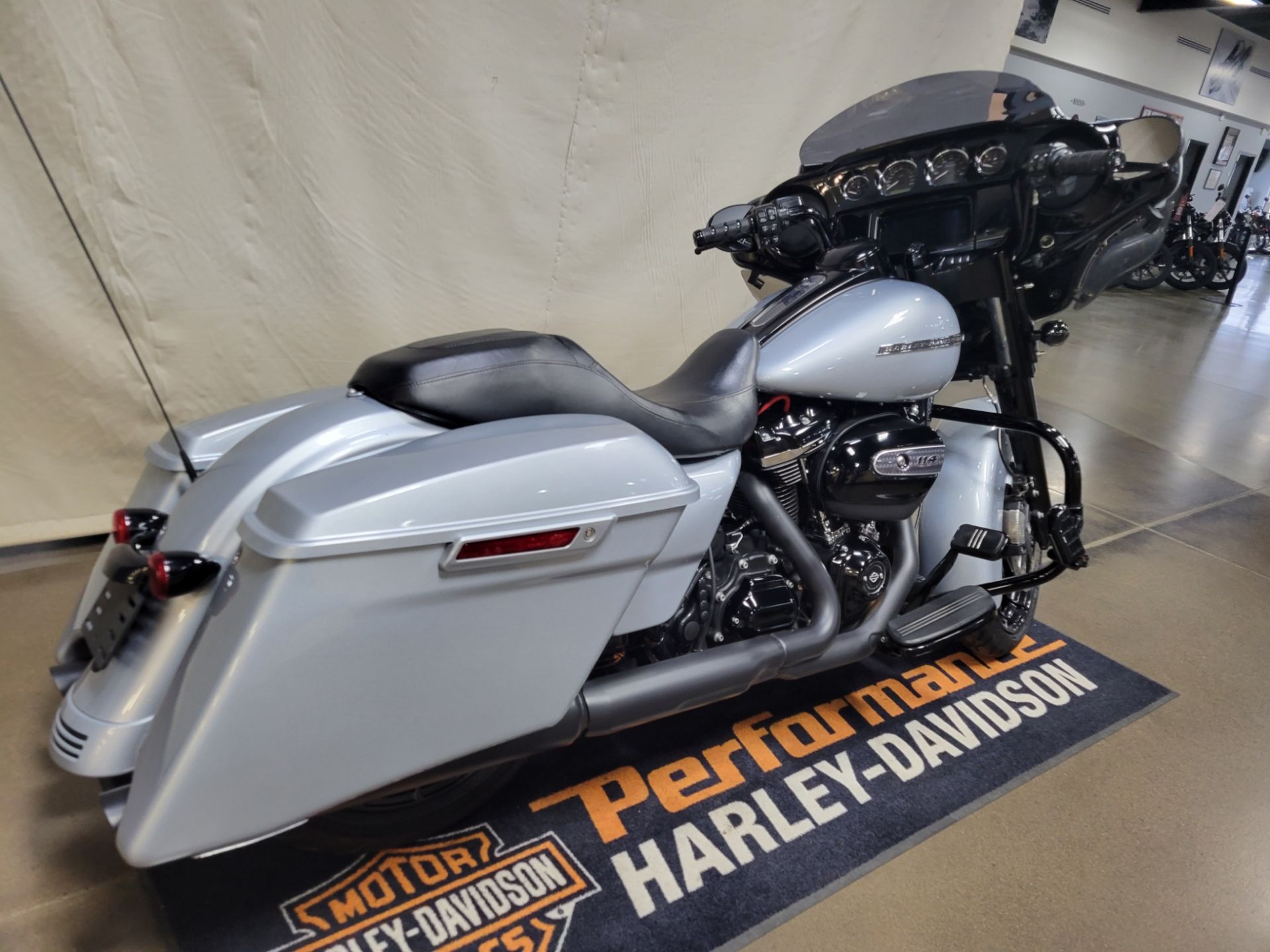 2019 Harley-Davidson Street Glide® Special in Syracuse, New York - Photo 3