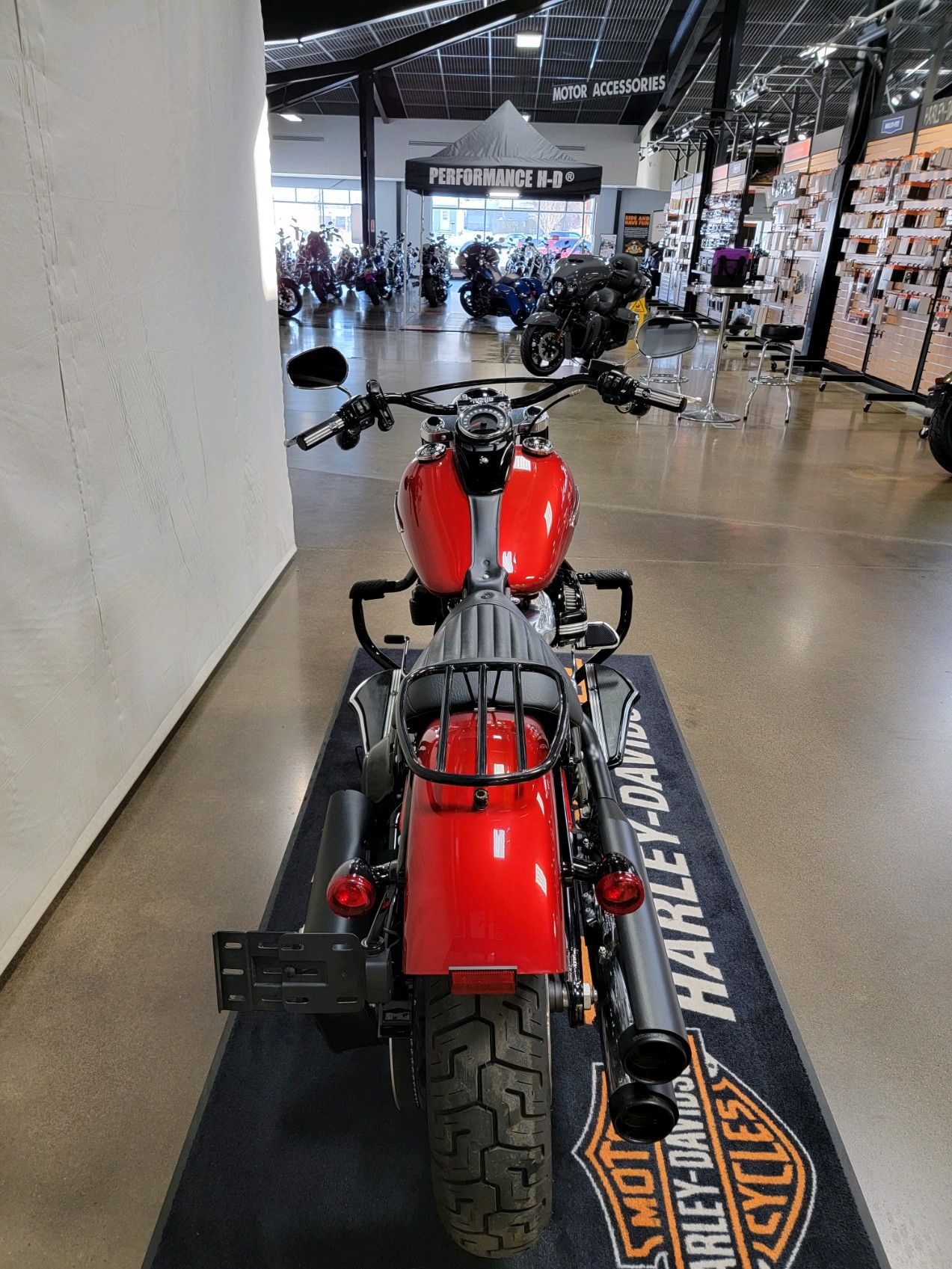 2018 Harley-Davidson Softail Slim® 107 in Syracuse, New York - Photo 4
