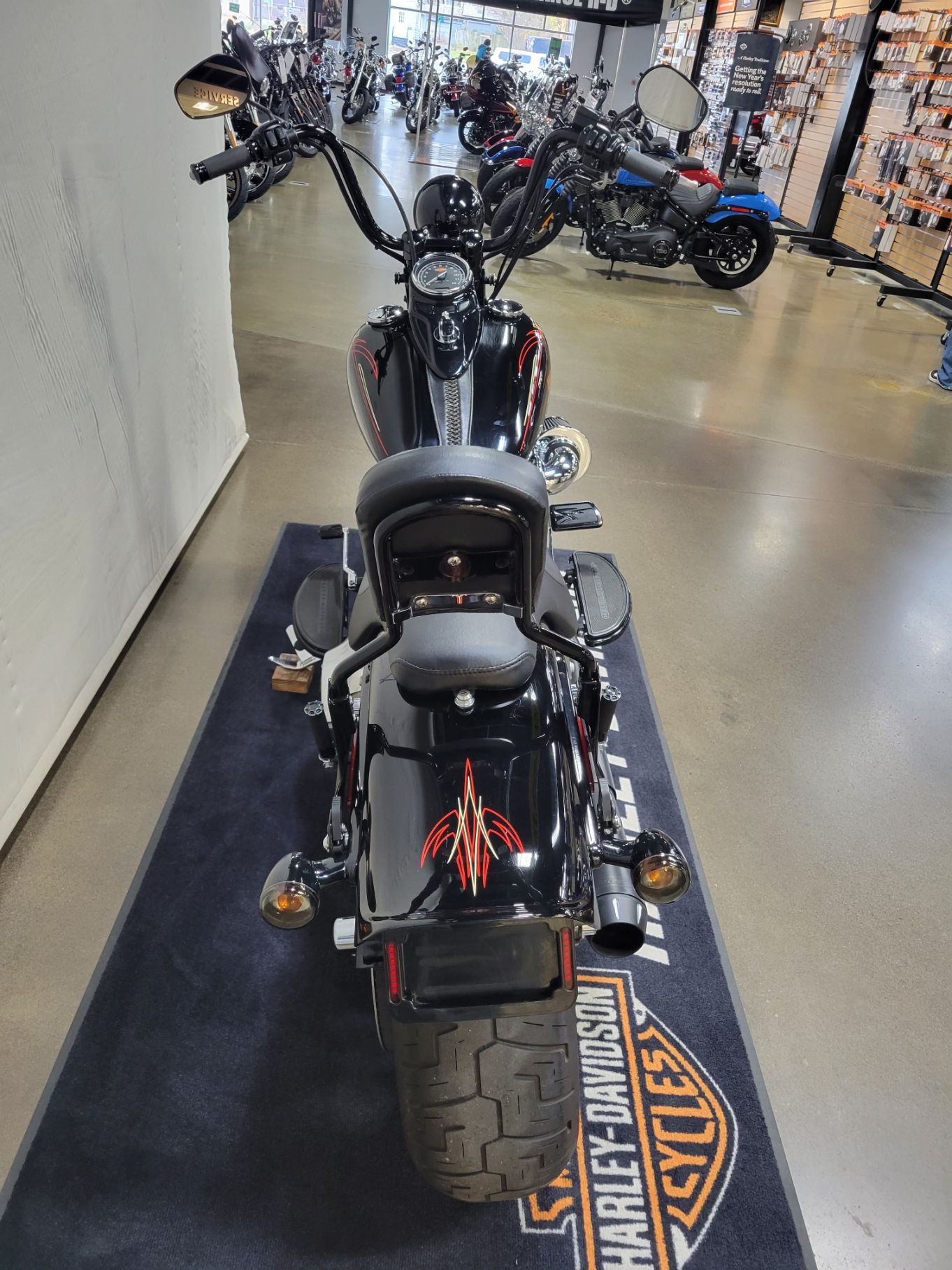 2009 Harley-Davidson Softail® Cross Bones™ in Syracuse, New York - Photo 6