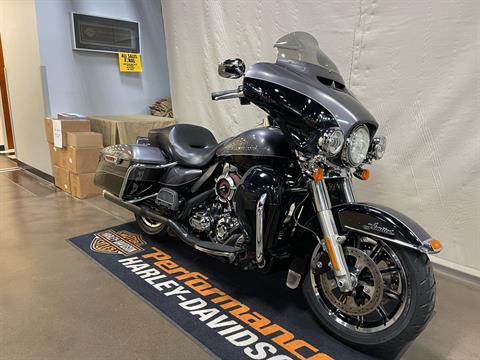 2014 Harley-Davidson Ultra Limited in Syracuse, New York - Photo 2