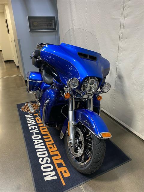 2017 Harley-Davidson Ultra Limited in Syracuse, New York - Photo 2