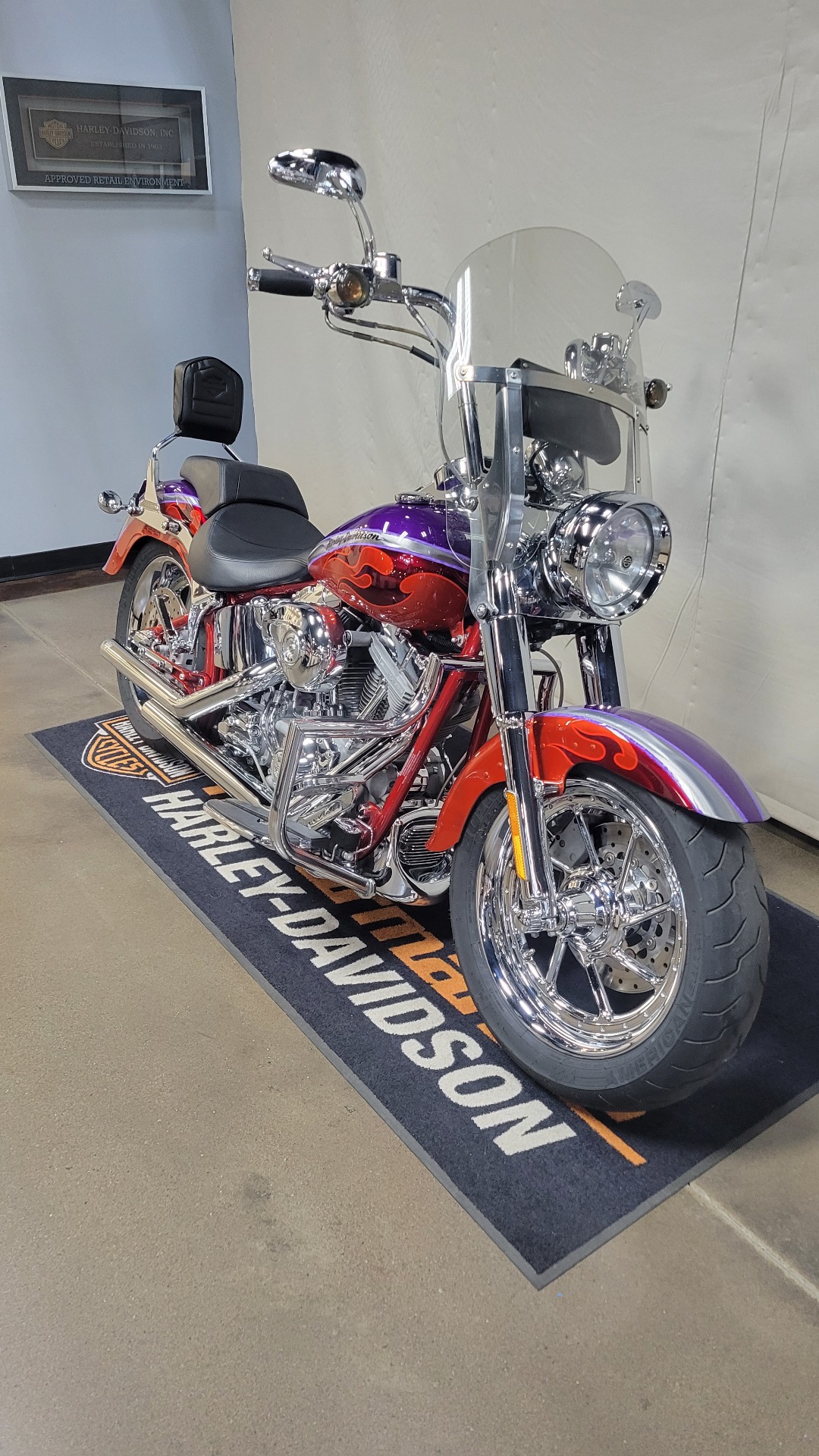 2006 Harley-Davidson CVO™ Screamin' Eagle® Fat Boy® in Syracuse, New York - Photo 6