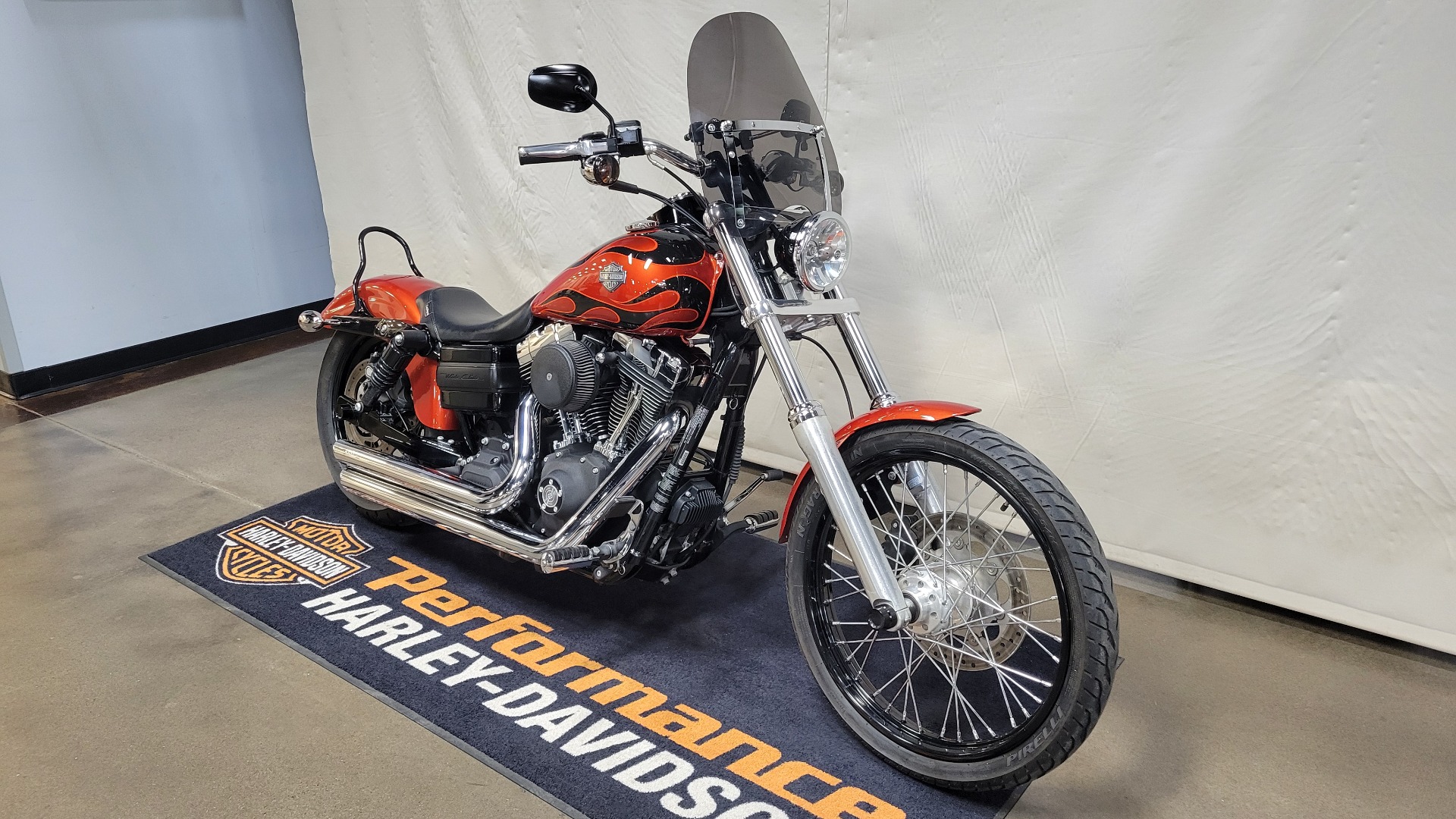 2011 Harley-Davidson Dyna® Wide Glide® in Syracuse, New York - Photo 2