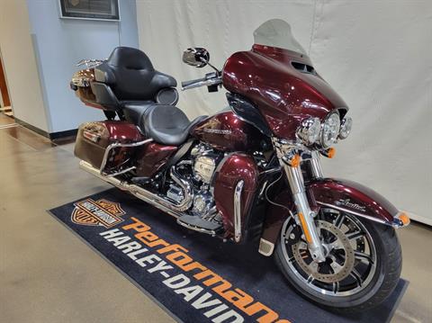 2018 Harley-Davidson Ultra Limited Low in Syracuse, New York - Photo 2