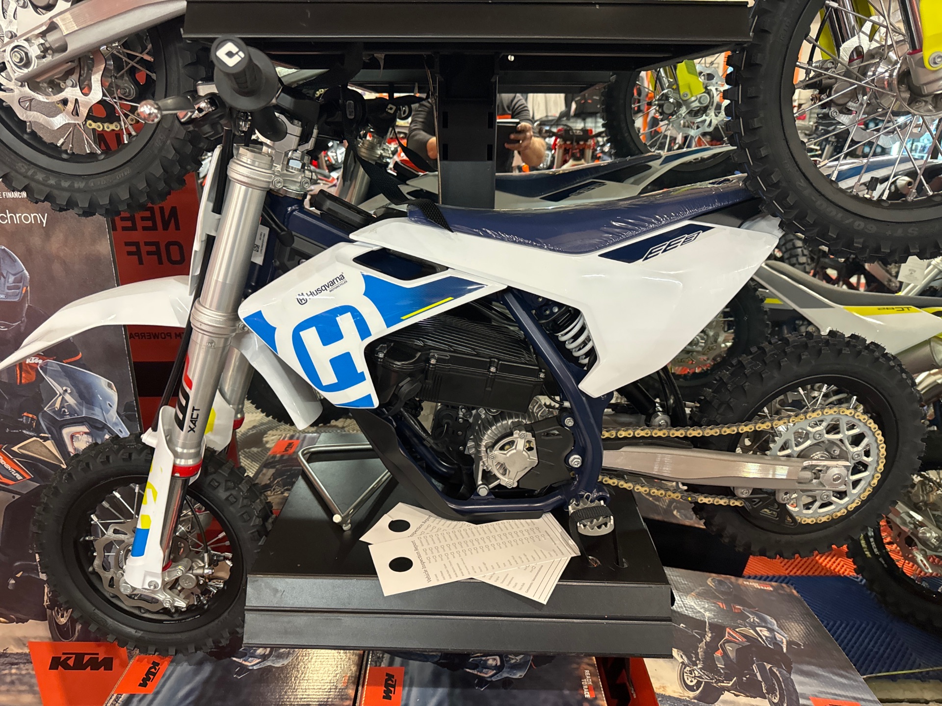 2024 Husqvarna EE 3 in Easton, Maryland - Photo 1