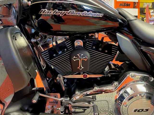 2013 Harley-Davidson Road Glide® Ultra in Easton, Maryland - Photo 3