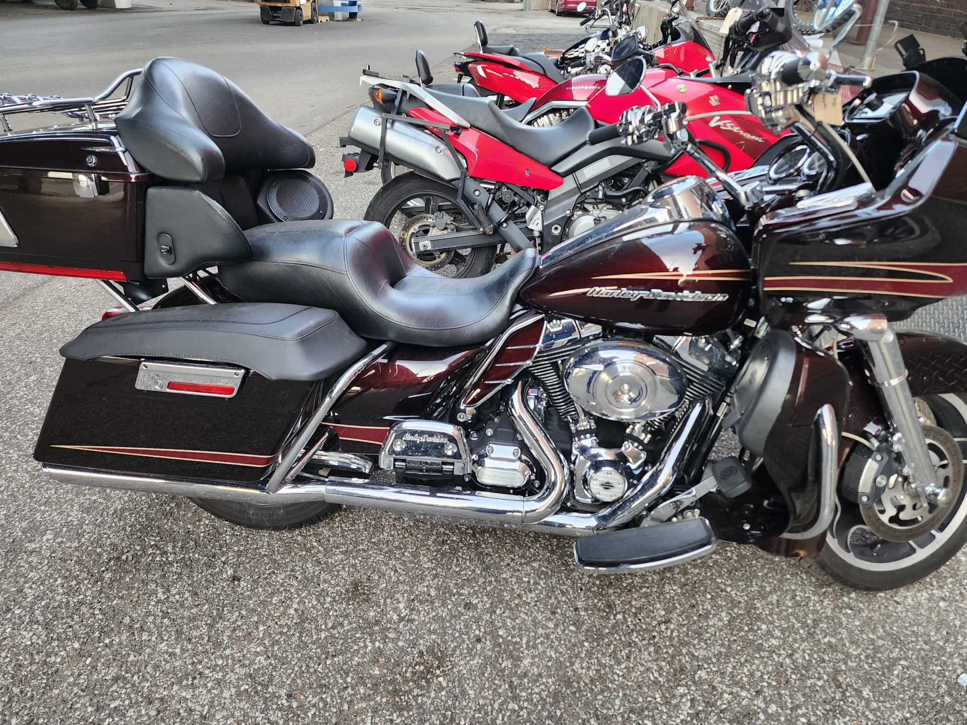2011 Harley-Davidson Road Glide® Ultra in Ashland, Kentucky - Photo 16