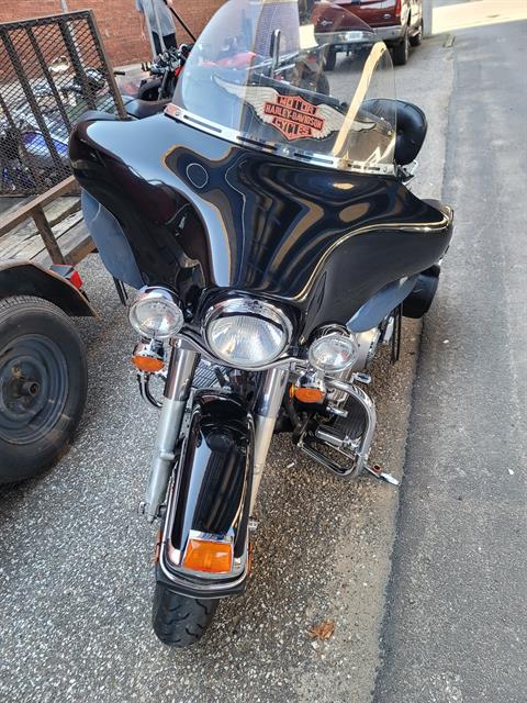 2000 Harley-Davidson FLHT Electra Glide® Standard in Ashland, Kentucky - Photo 13