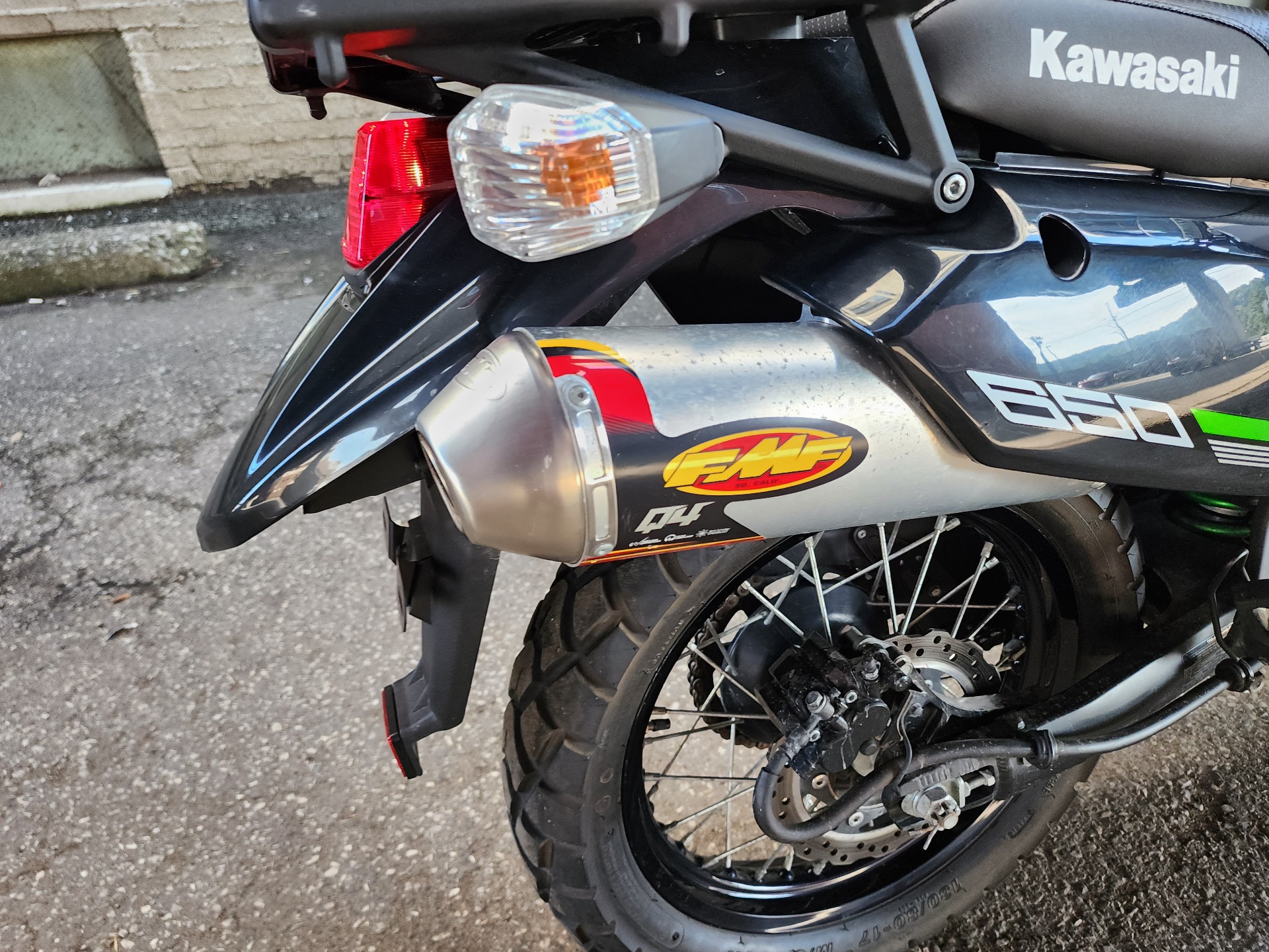 2015 Kawasaki KLR™650 in Ashland, Kentucky - Photo 16