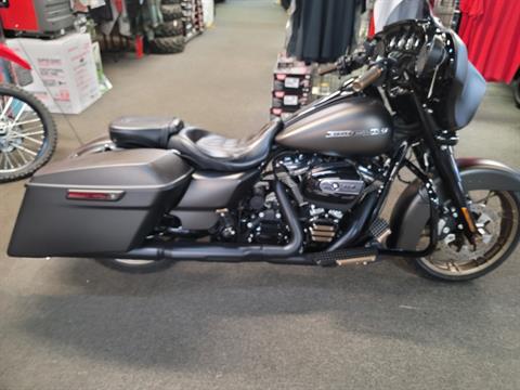 2020 Harley-Davidson Street Glide® Special in Ashland, Kentucky - Photo 23