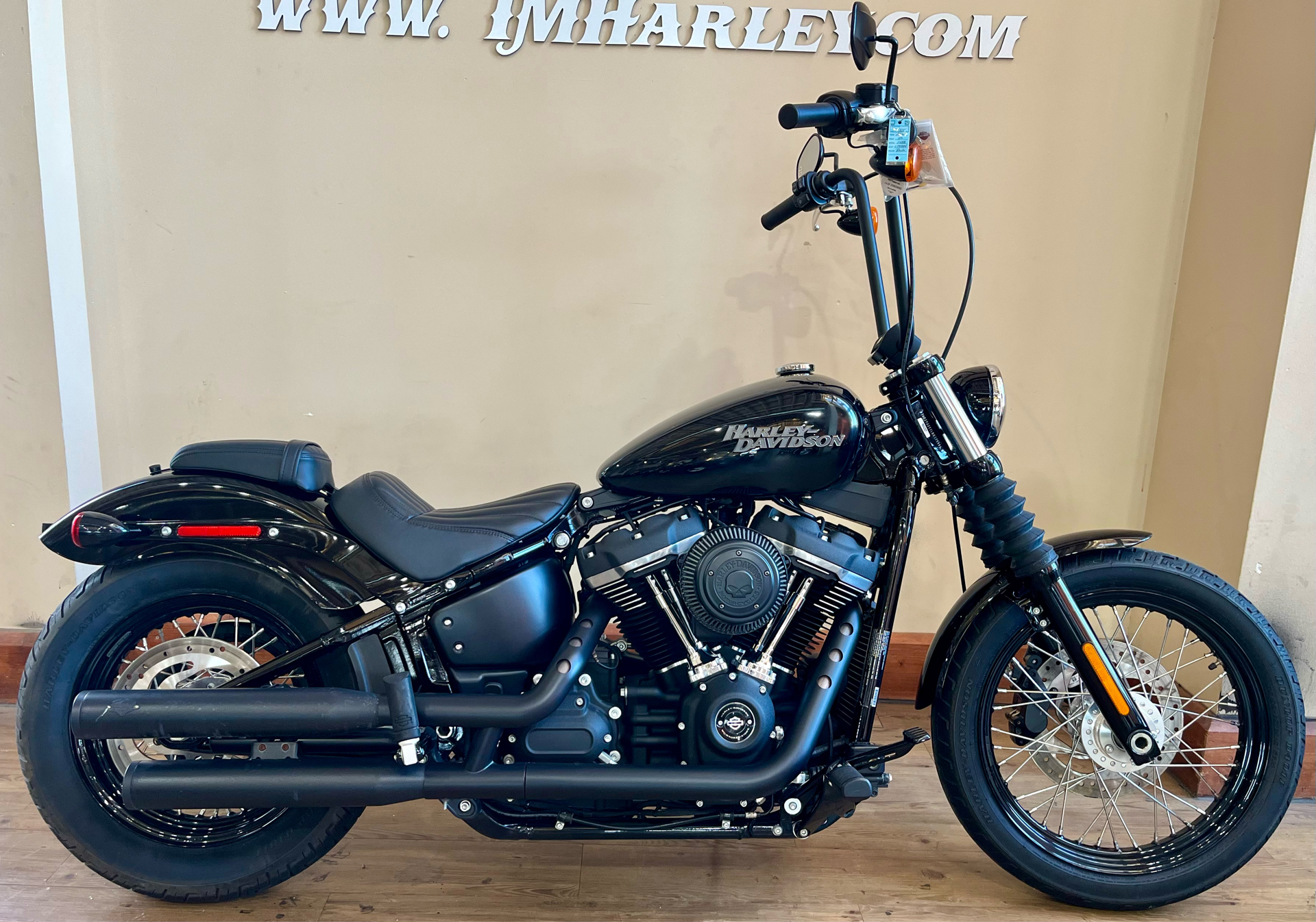 2020 Harley-Davidson Street Bob® in Loveland, Colorado - Photo 6