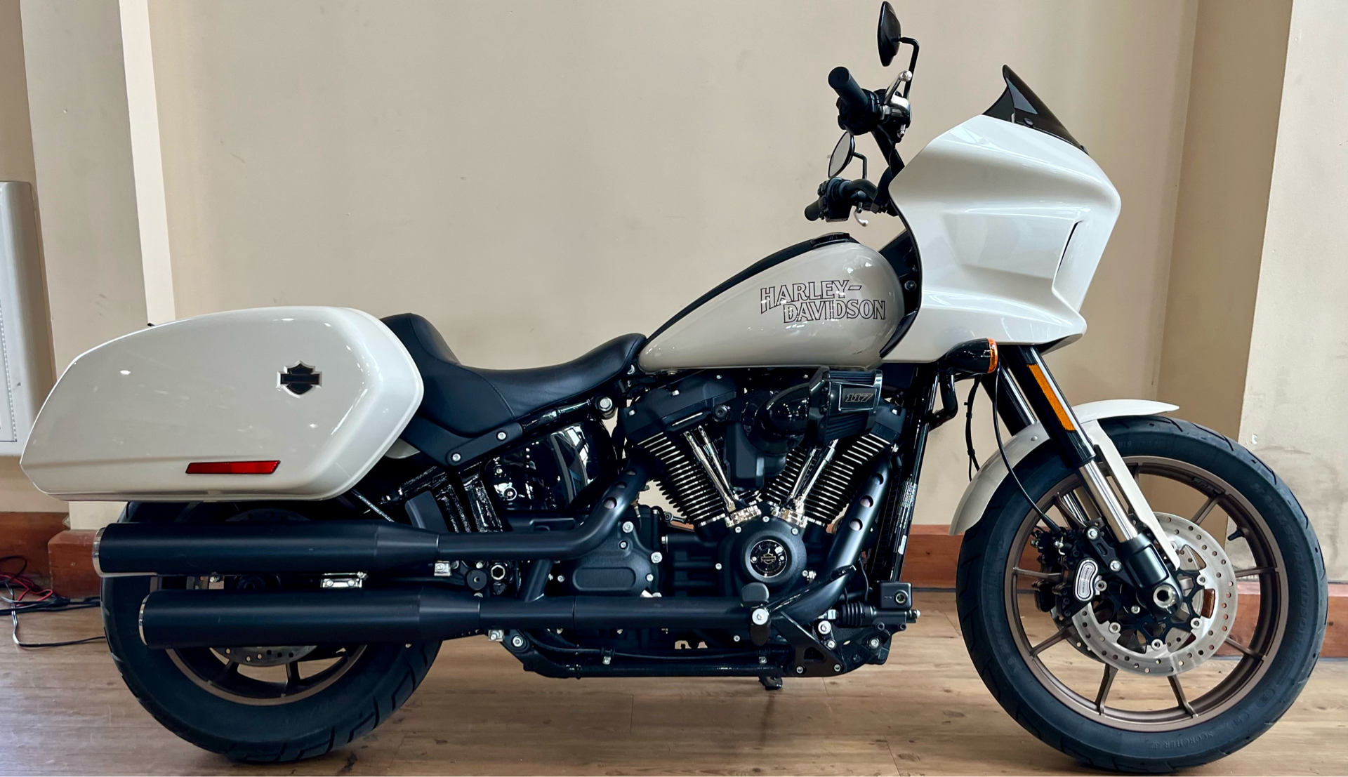 2023 Harley-Davidson Low Rider® ST in Loveland, Colorado - Photo 8