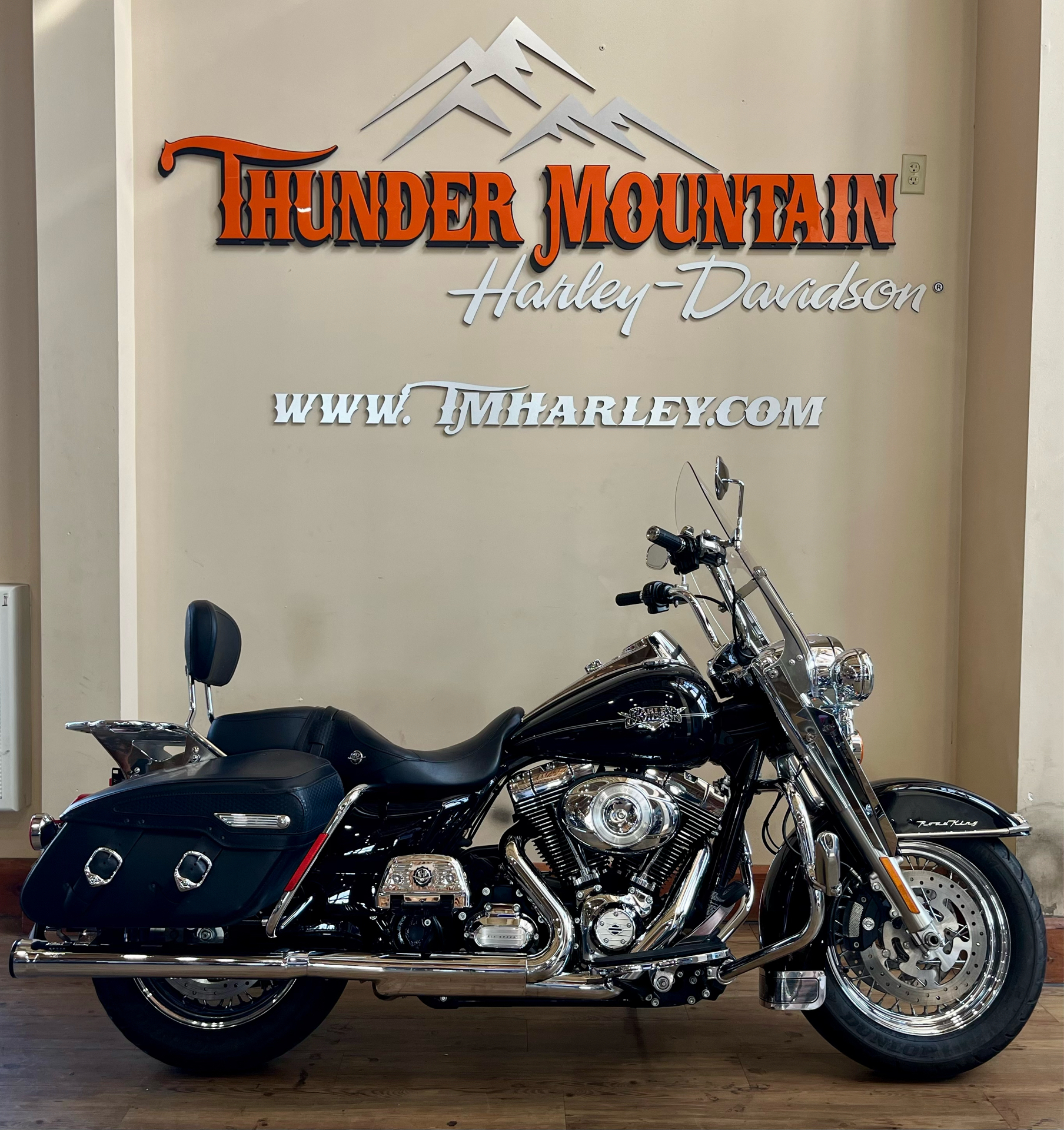 2011 Harley-Davidson Road King® Classic in Loveland, Colorado - Photo 1