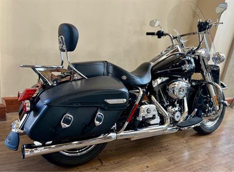 2011 Harley-Davidson Road King® Classic in Loveland, Colorado - Photo 3