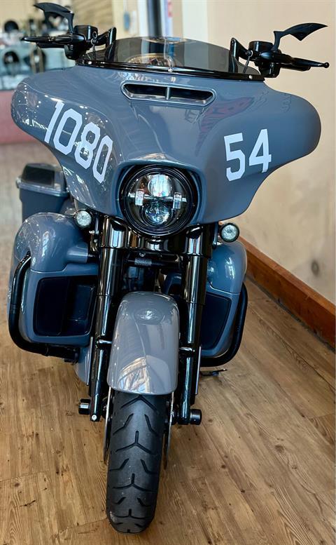 2018 Harley-Davidson CVO™ Street Glide® in Loveland, Colorado - Photo 4