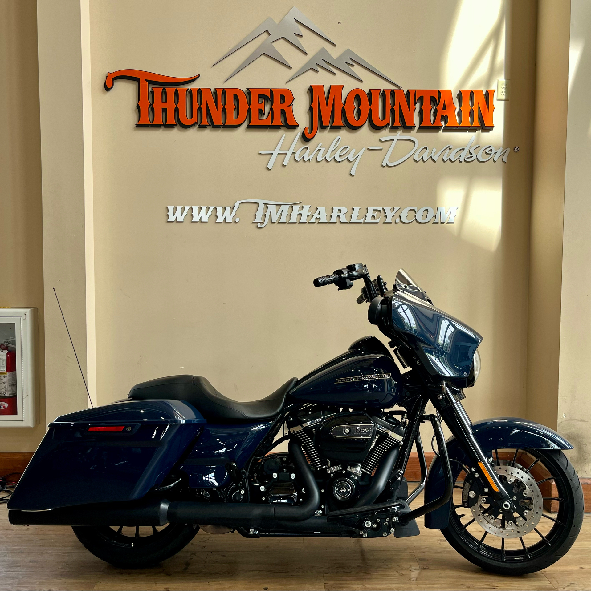 2019 Harley-Davidson Street Glide® Special in Loveland, Colorado - Photo 1