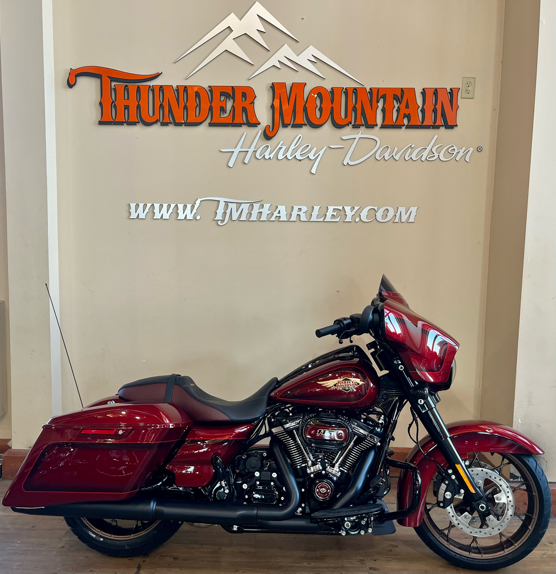 2023 Harley-Davidson Street Glide® Anniversary in Loveland, Colorado - Photo 1