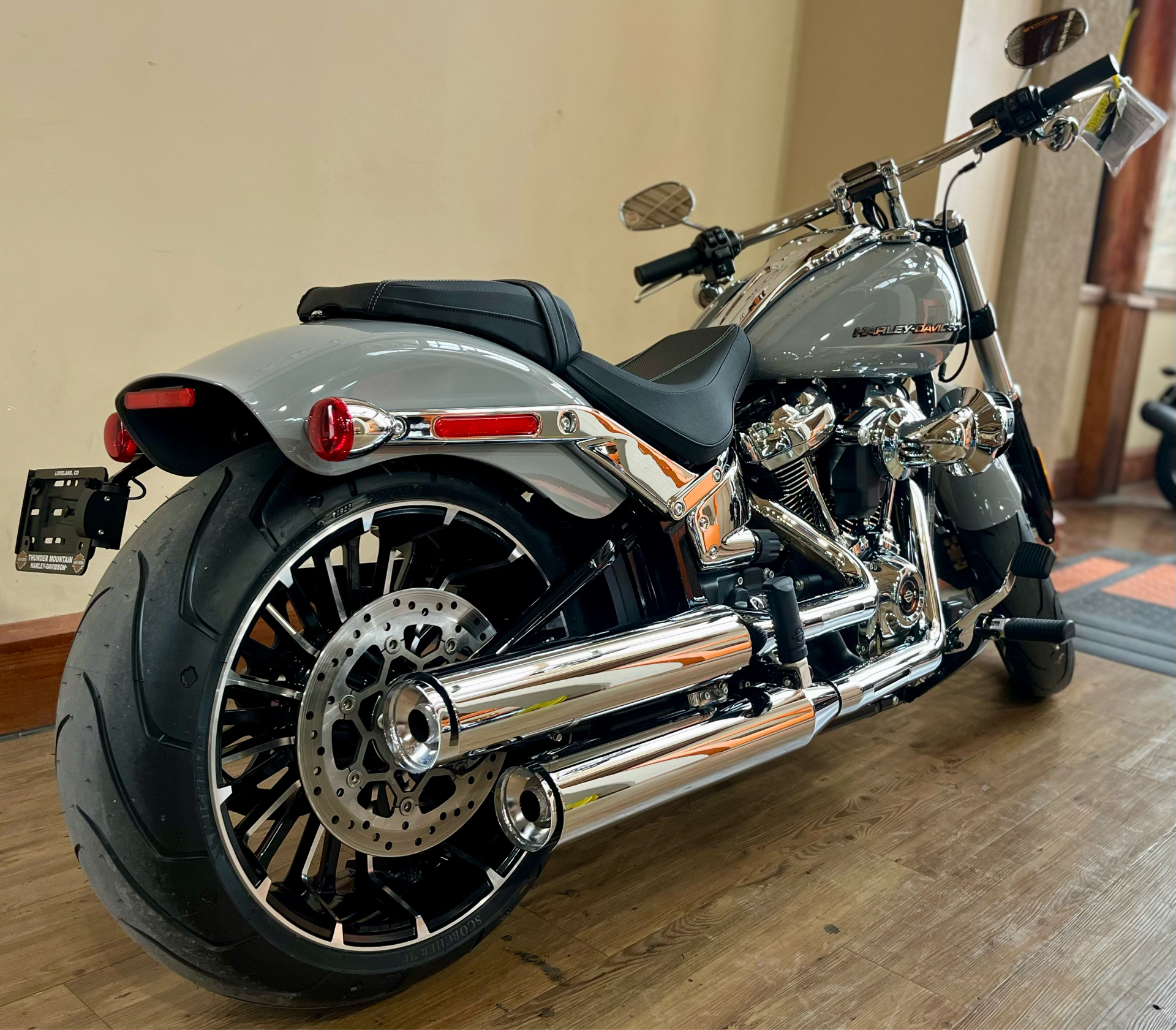 2024 Harley-Davidson Breakout® in Loveland, Colorado - Photo 3