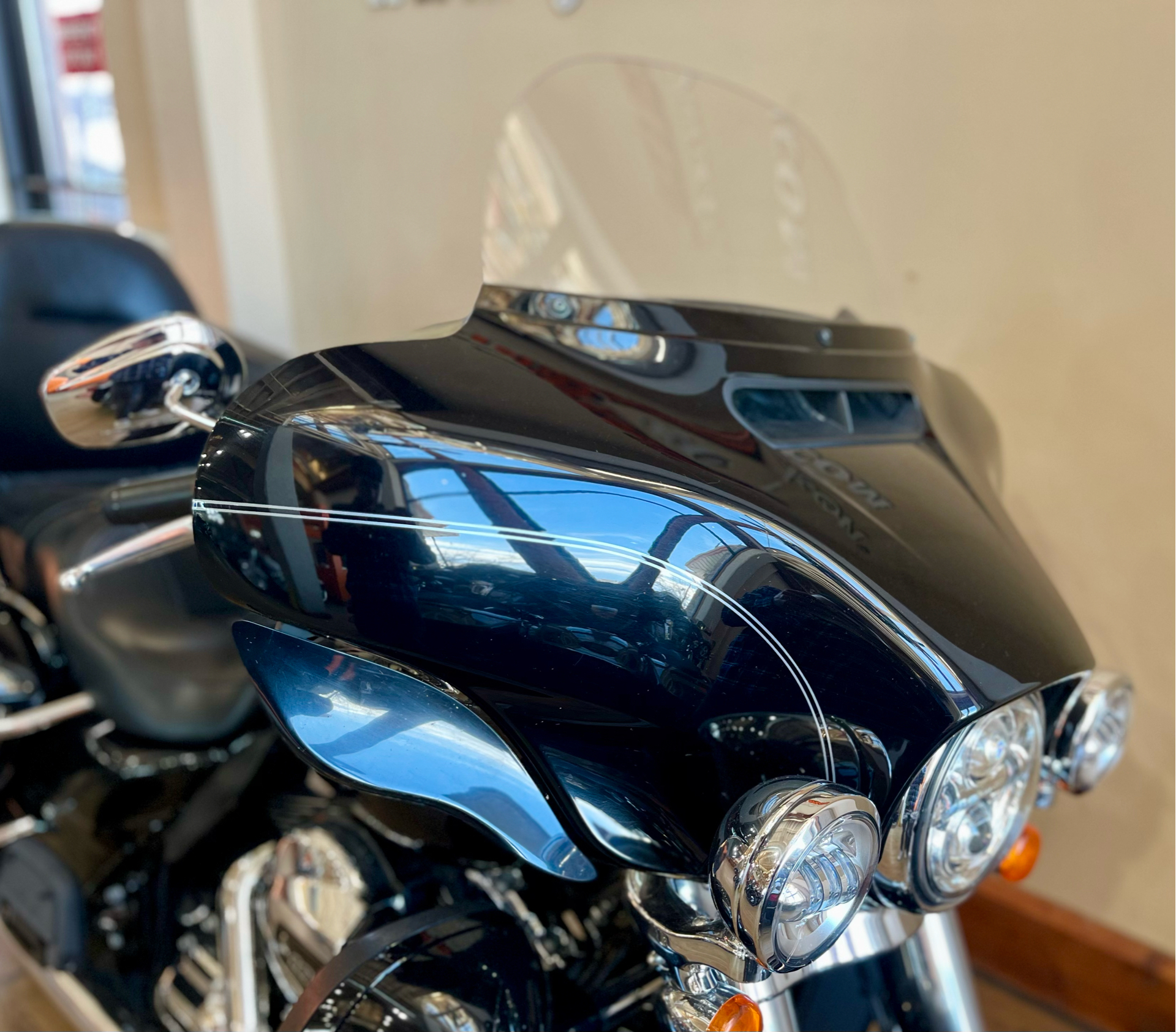 2015 Harley-Davidson Electra Glide® Ultra Classic® Low in Loveland, Colorado - Photo 7