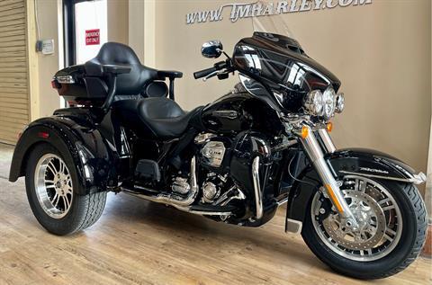 2021 Harley-Davidson Tri Glide® Ultra in Loveland, Colorado - Photo 2