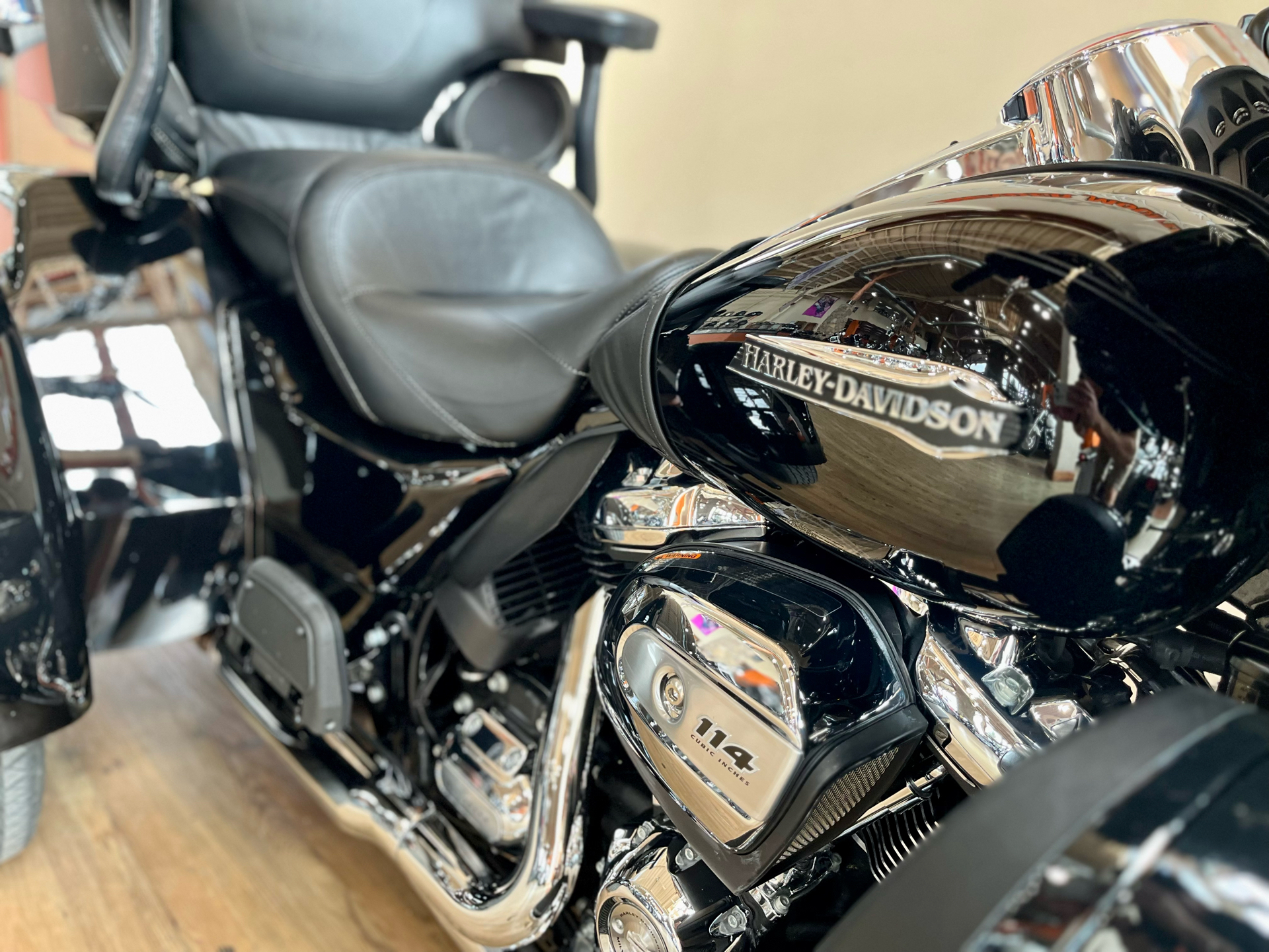 2021 Harley-Davidson Tri Glide® Ultra in Loveland, Colorado - Photo 6