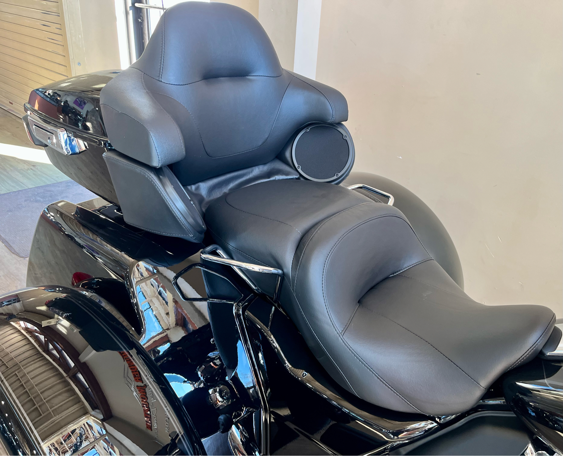 2024 Harley-Davidson Tri Glide® Ultra in Loveland, Colorado - Photo 8