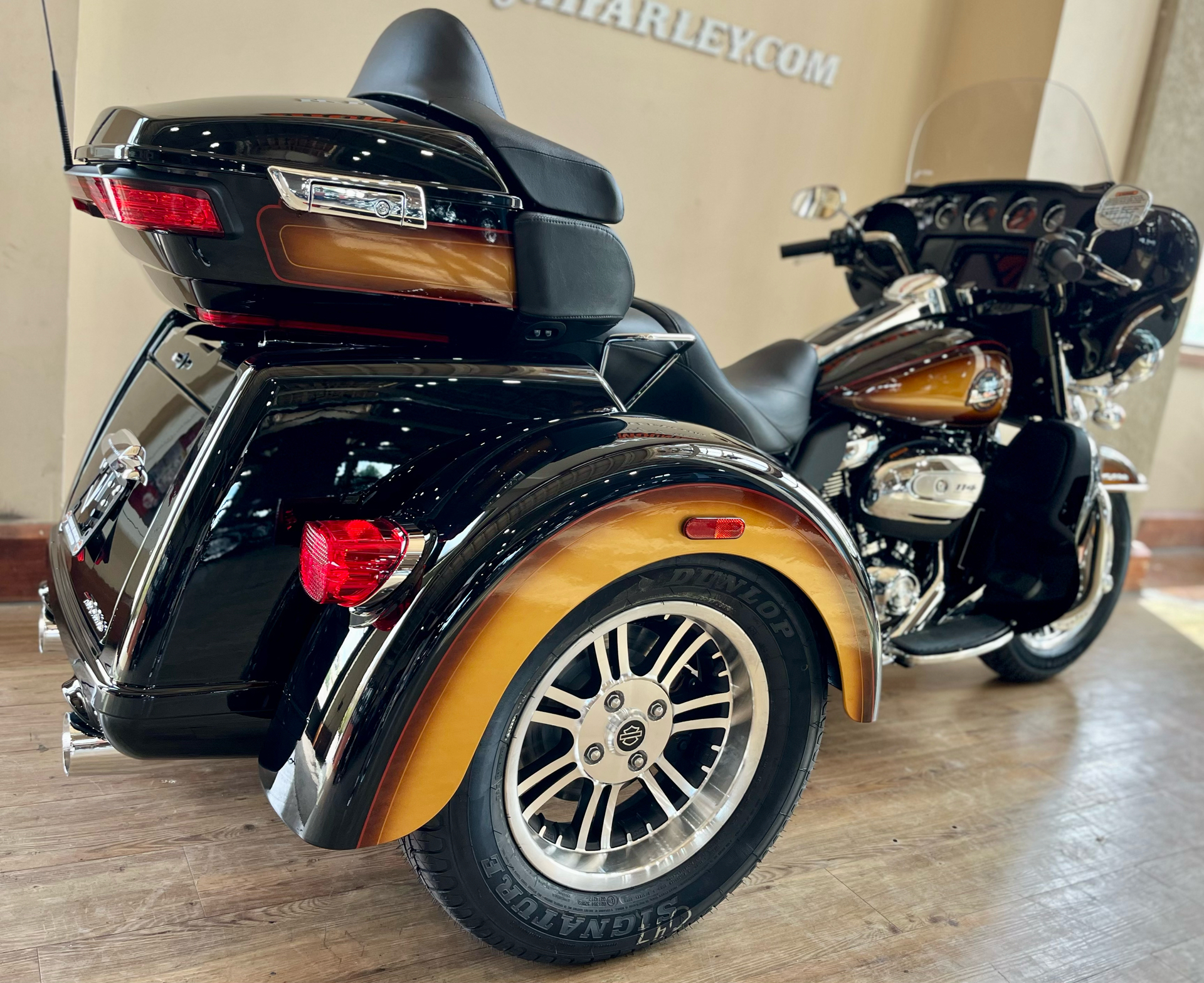 2024 Harley-Davidson Tri Glide® Ultra in Loveland, Colorado - Photo 3