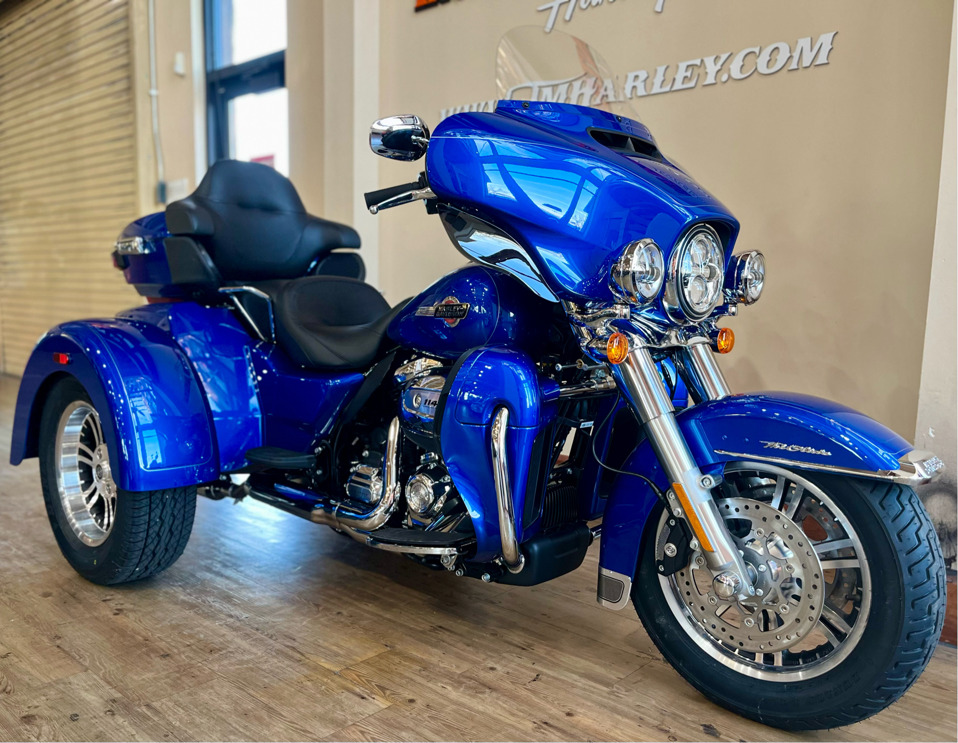 2024 Harley-Davidson Tri Glide® Ultra in Loveland, Colorado - Photo 2