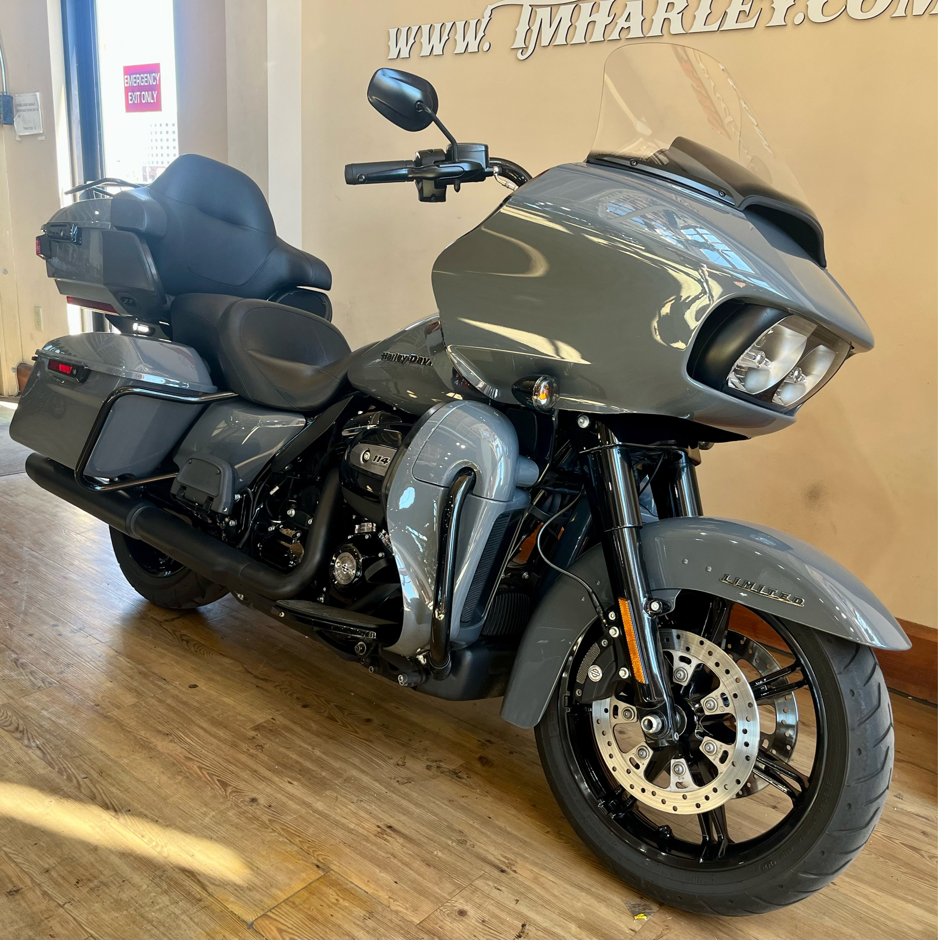 2022 Harley-Davidson Road Glide® Limited in Loveland, Colorado - Photo 2