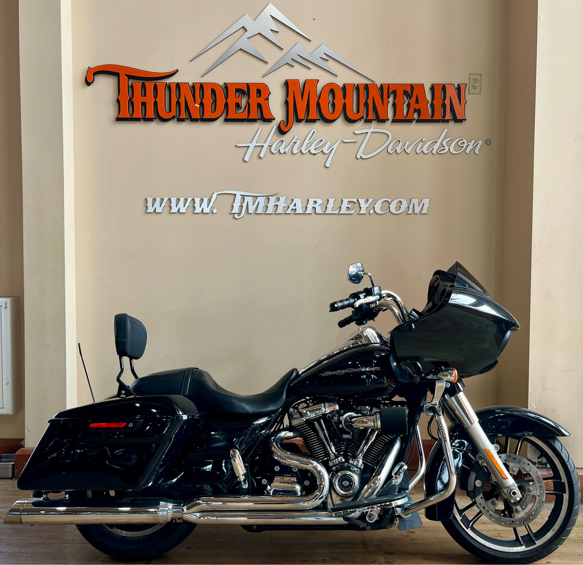 2017 Harley-Davidson Road Glide® Special in Loveland, Colorado - Photo 1