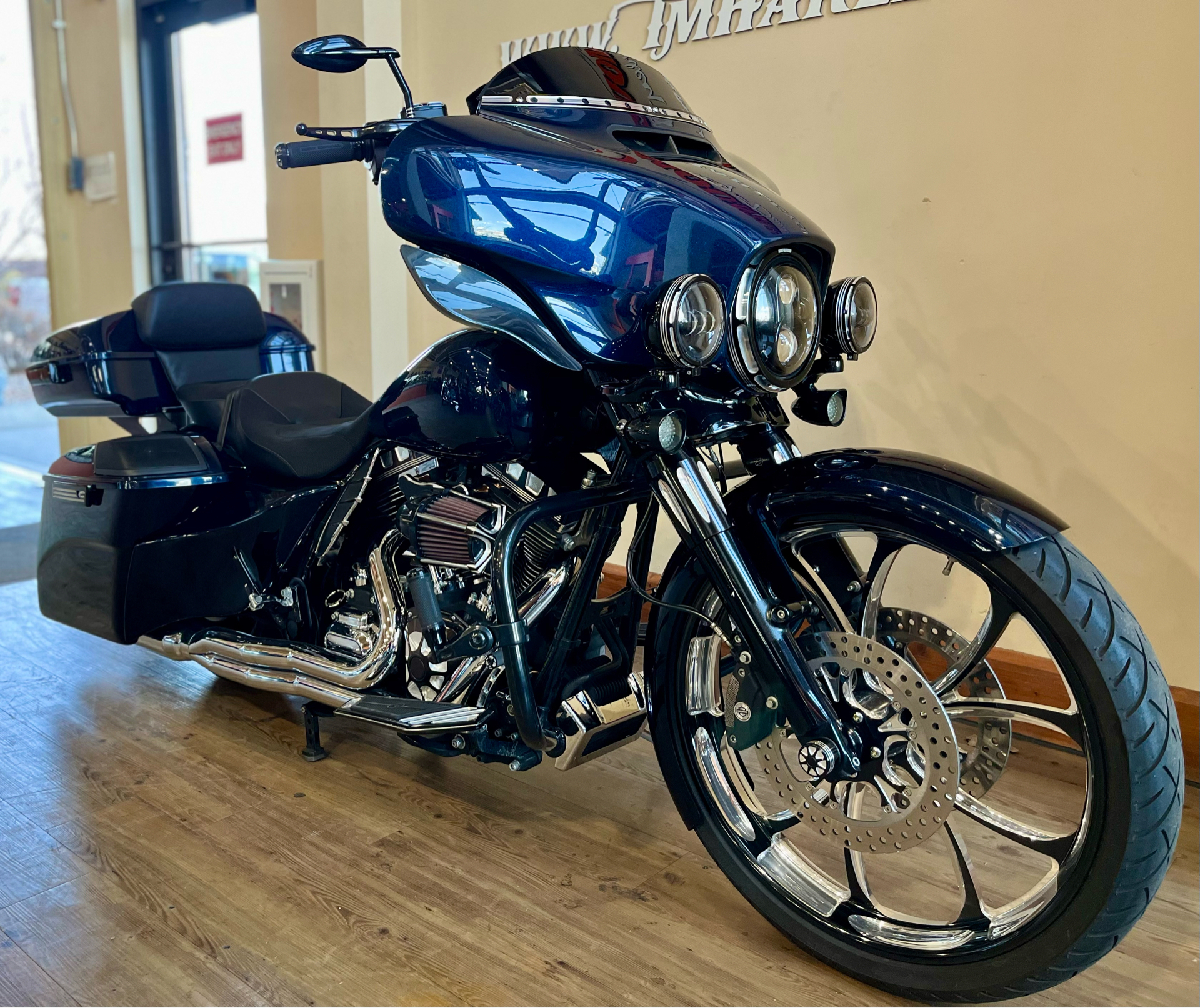 2014 Harley-Davidson Street Glide® in Loveland, Colorado - Photo 2