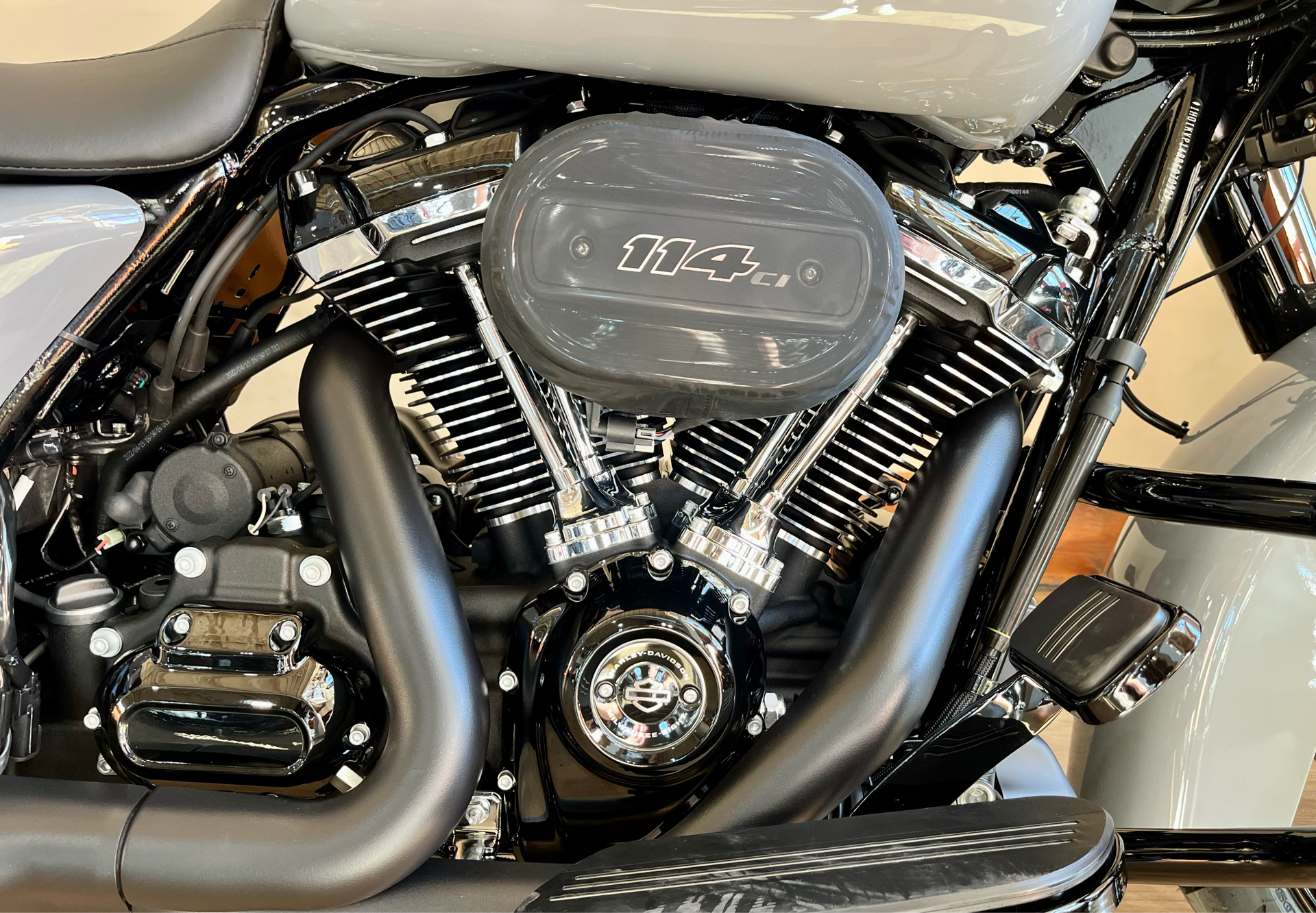 2024 Harley-Davidson Road King® Special in Loveland, Colorado - Photo 8