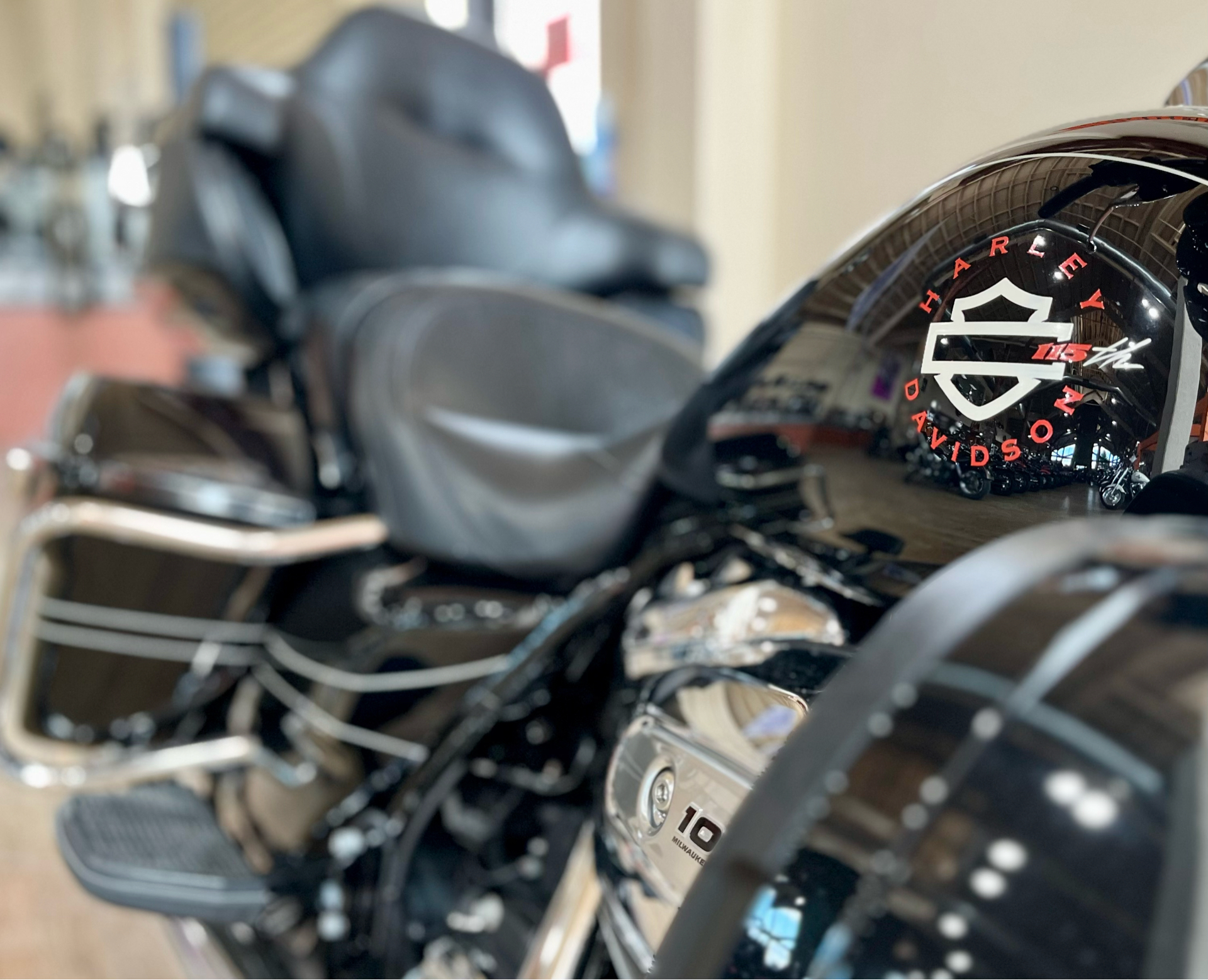 2018 Harley-Davidson Electra Glide® Ultra Classic® in Loveland, Colorado - Photo 6