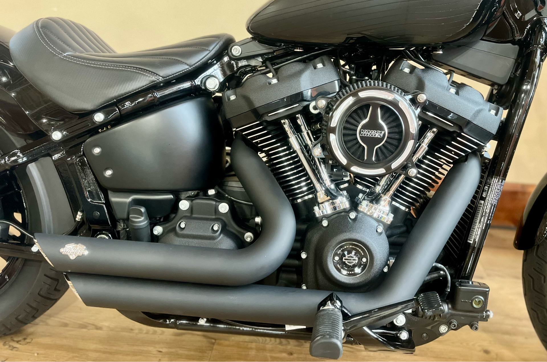2022 Harley-Davidson Street Bob® 114 in Loveland, Colorado - Photo 6