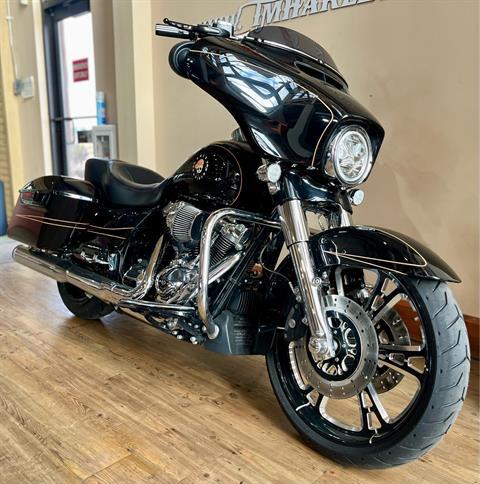 2017 Harley-Davidson Street Glide® Special in Loveland, Colorado - Photo 2