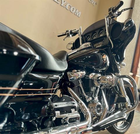 2017 Harley-Davidson Street Glide® Special in Loveland, Colorado - Photo 12