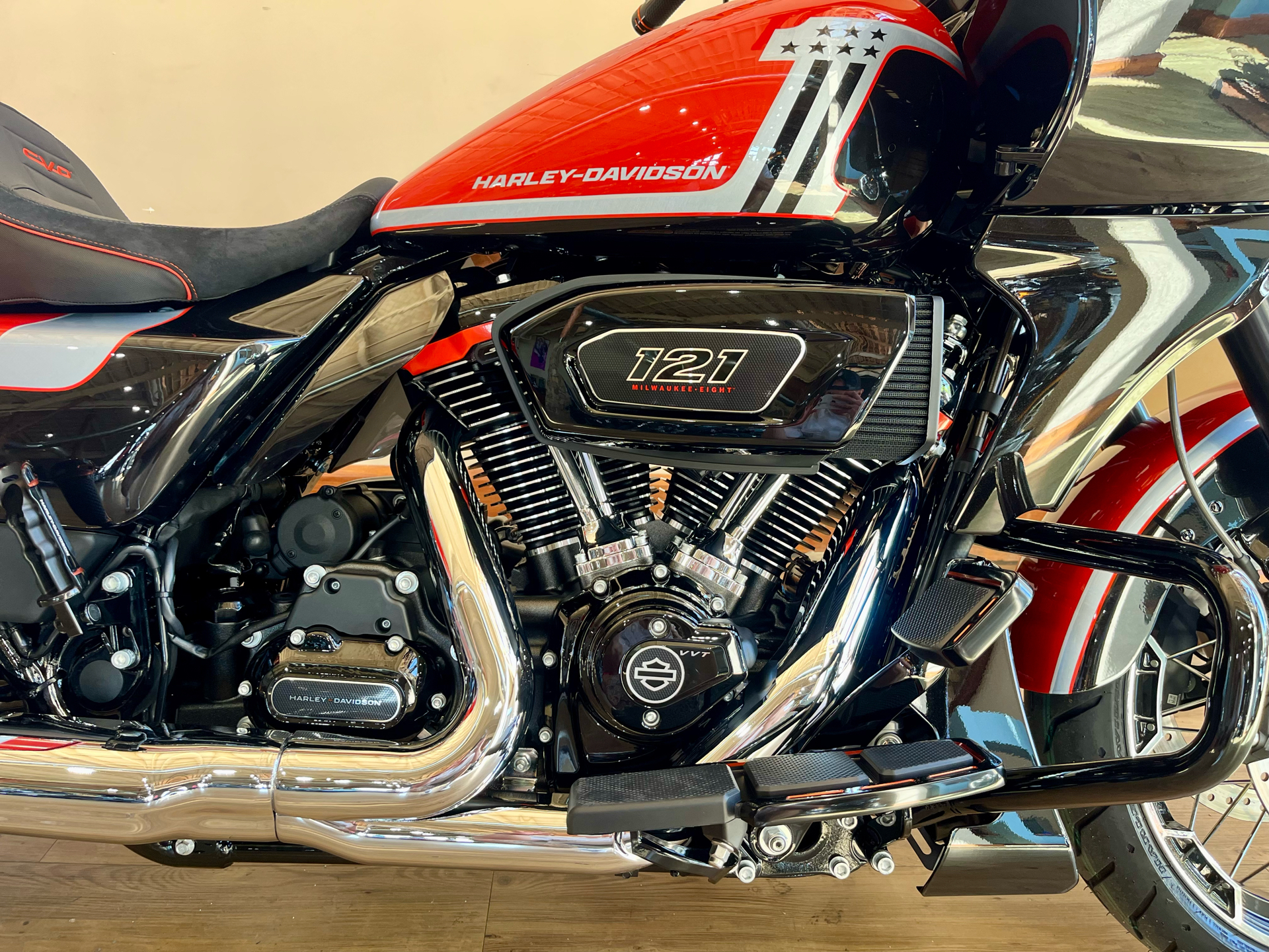 2024 Harley-Davidson CVO™ Road Glide® in Loveland, Colorado - Photo 7