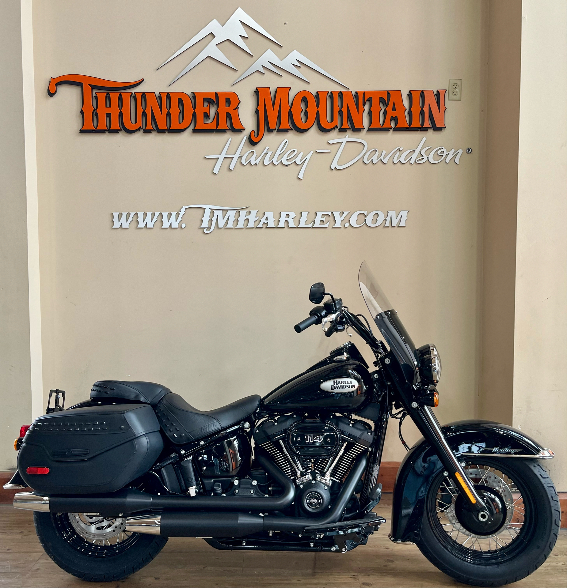 2024 Harley-Davidson Heritage Classic 114 in Loveland, Colorado - Photo 1