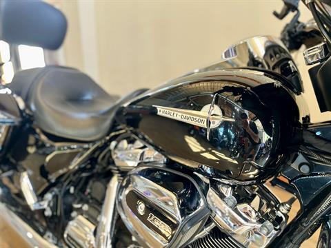 2019 Harley-Davidson Street Glide® in Loveland, Colorado - Photo 6