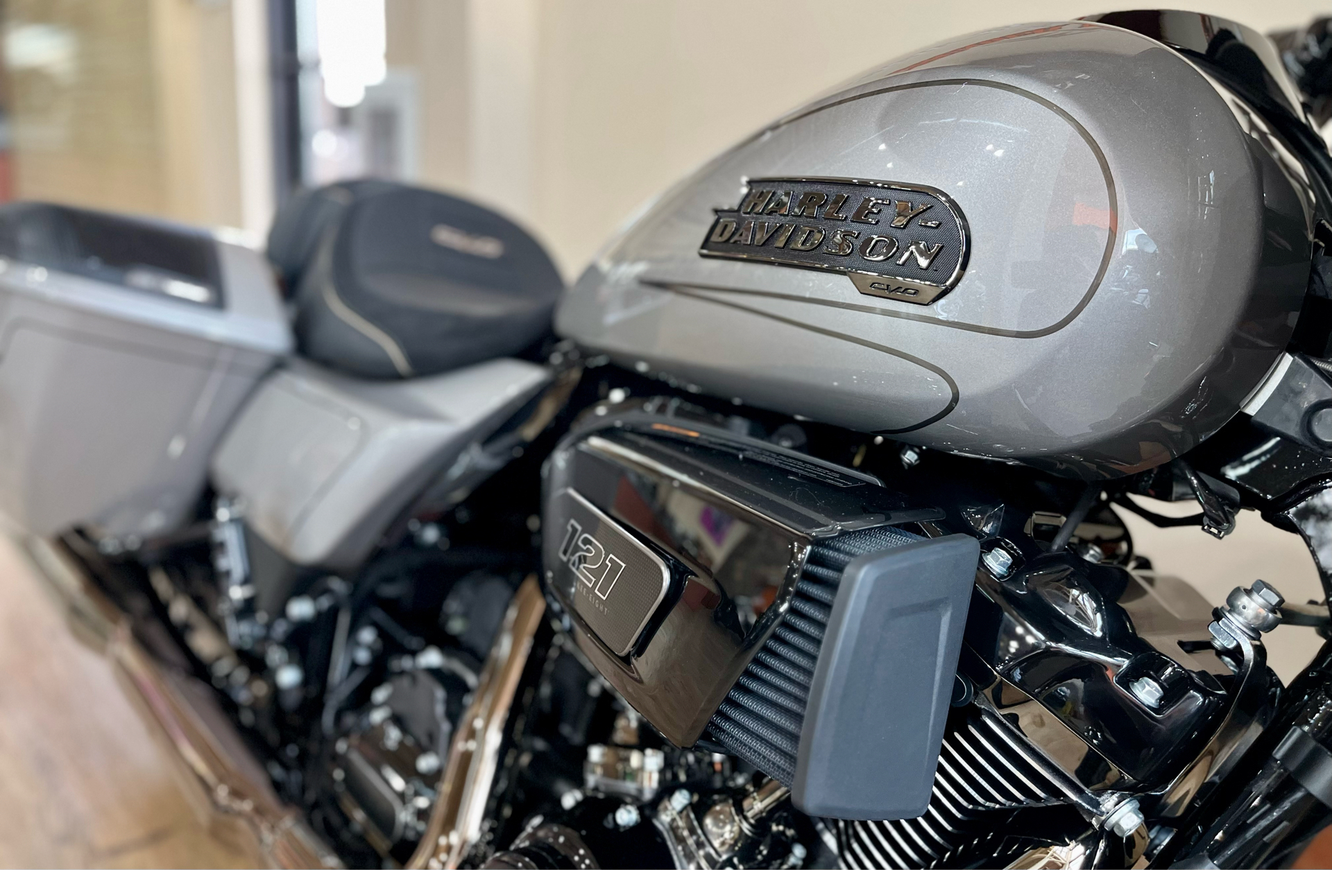 2023 Harley-Davidson CVO™ Street Glide® in Loveland, Colorado - Photo 7