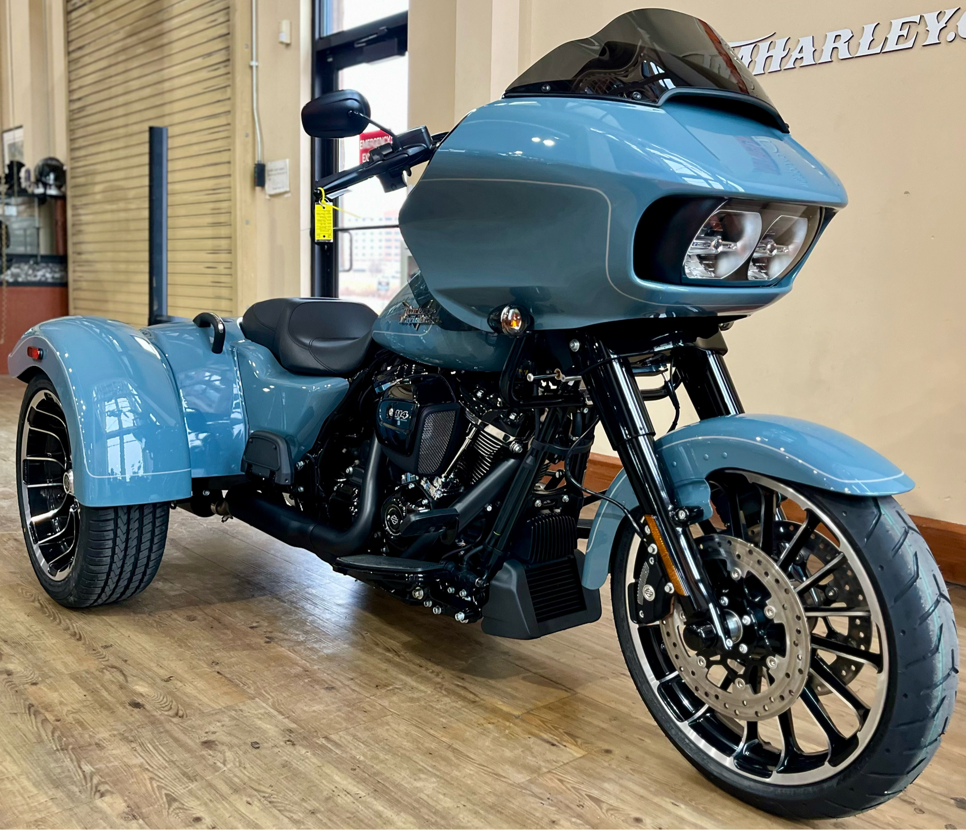 2024 Harley-Davidson Road Glide® 3 in Loveland, Colorado - Photo 2