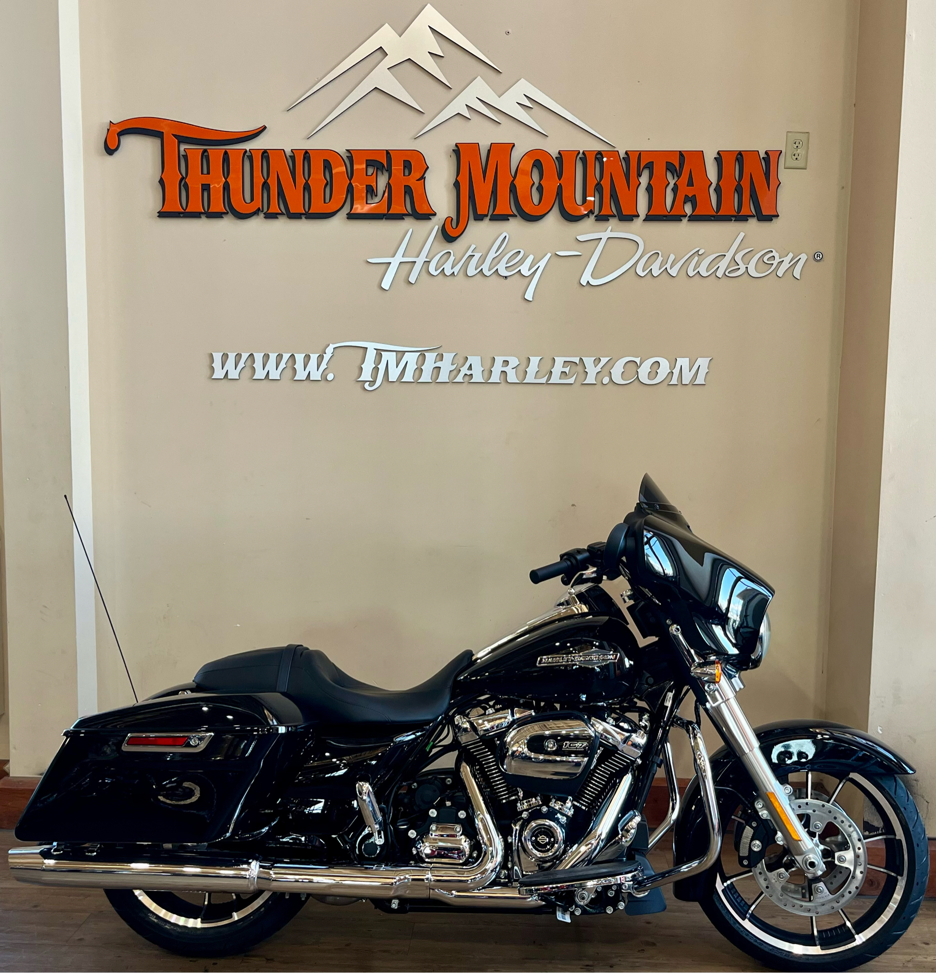 2023 Harley-Davidson Street Glide® in Loveland, Colorado - Photo 1