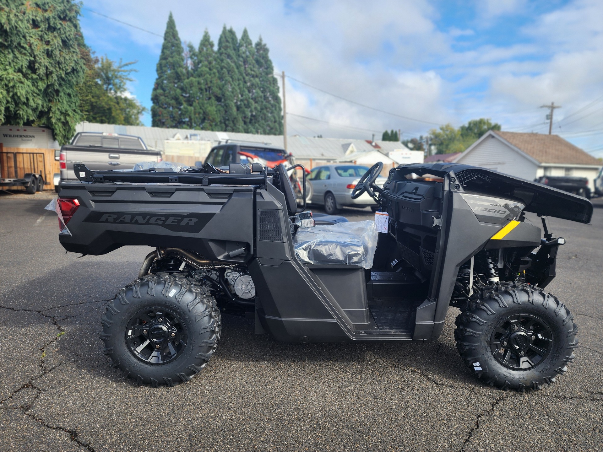 2025 Polaris Ranger 1000 Premium in Saint Helens, Oregon - Photo 2