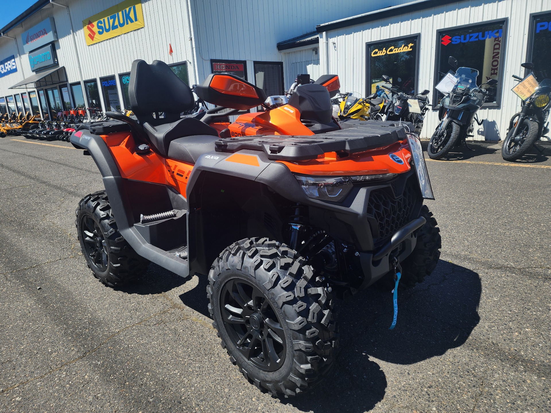 2024 CFMOTO CForce 800 Touring in Saint Helens, Oregon - Photo 4