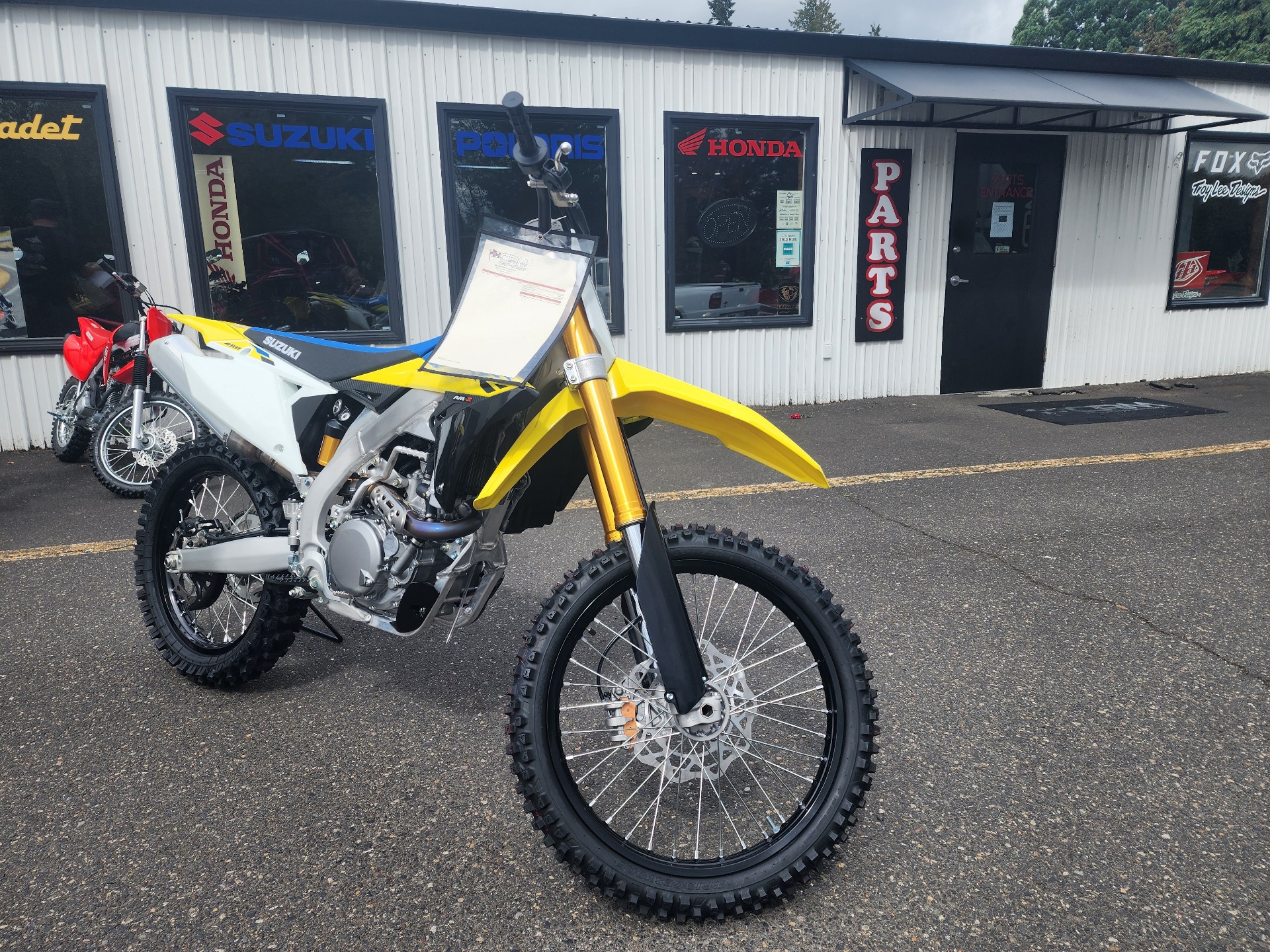 2025 Suzuki RM-Z450 in Saint Helens, Oregon - Photo 3